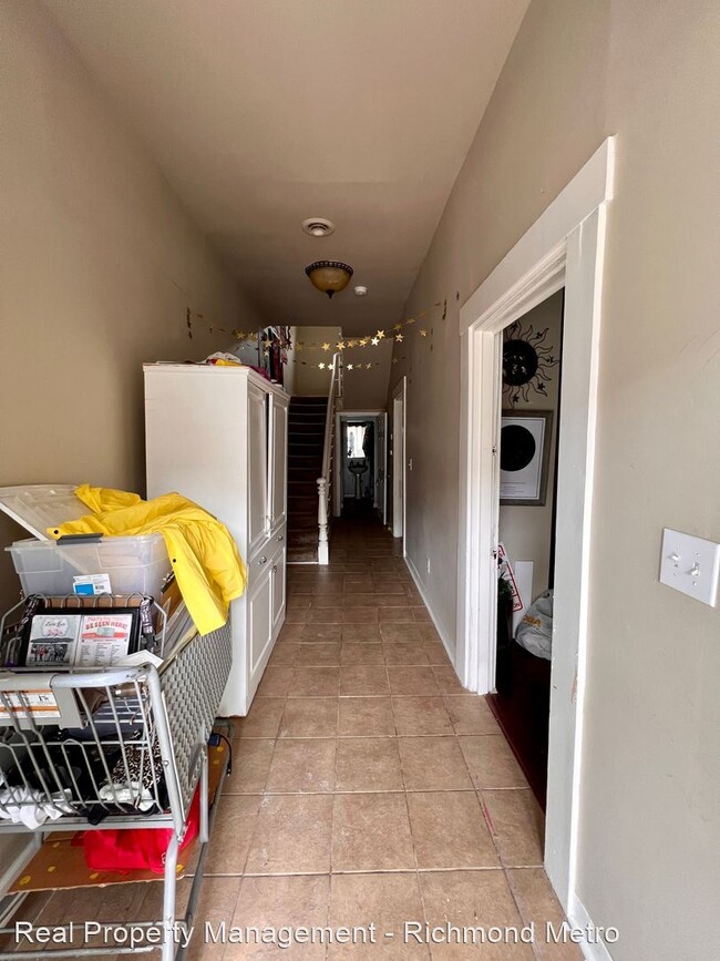 Building Photo - 4 br, 2 bath House - 1000 West Clay St