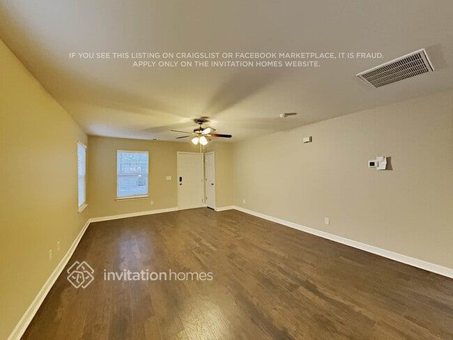 Building Photo - 886 Anchor Way NE