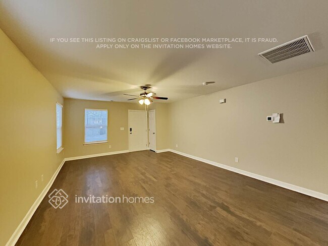 Foto del edificio - 886 Anchor Way NE