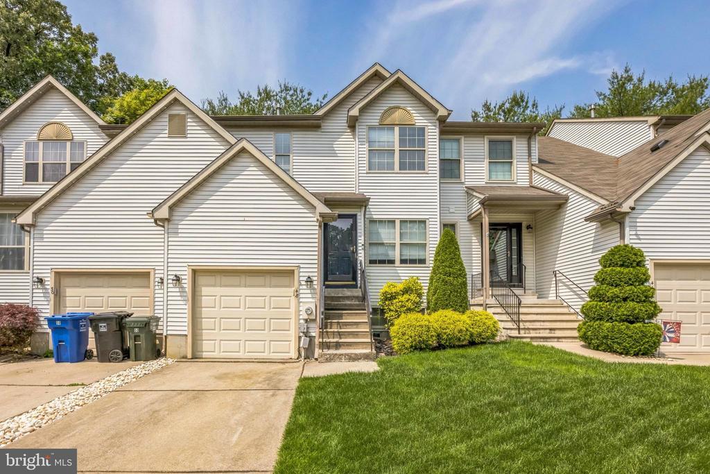 Foto principal - 48 Woodstream Ct
