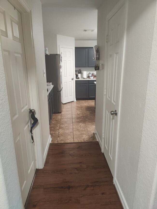 Foto del edificio - 17923 Hollow Hill Ln