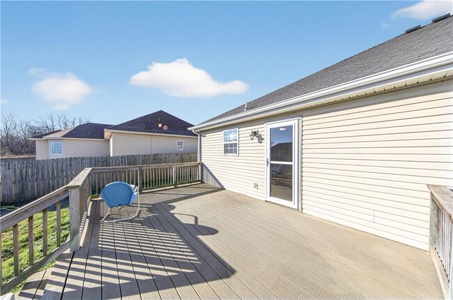 Foto del edificio - 656 Woodland St