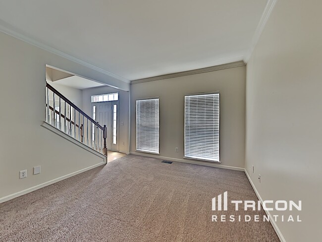 Building Photo - 2608 Peabody Ct
