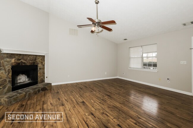 Foto del edificio - 226 Fern Ct