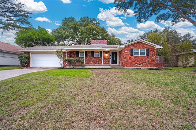 Foto principal - 3905 Piedmont Rd