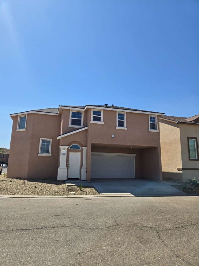 Photo - Welcome to an exquisite sanctuary of comfo... Apartment