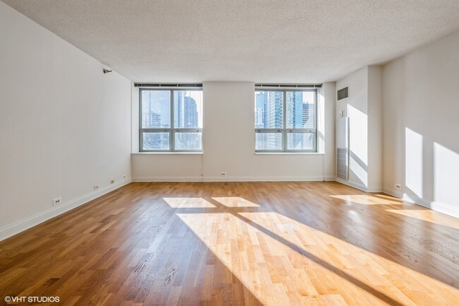 Foto del edificio - 474 N Lake Shore Dr