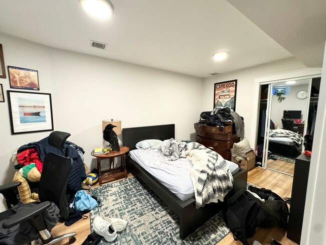 Building Photo - 9 Grant St