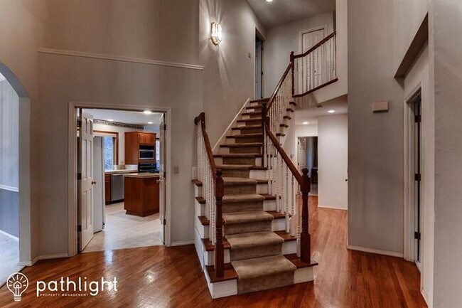 Building Photo - 10180 SW 148th Ave