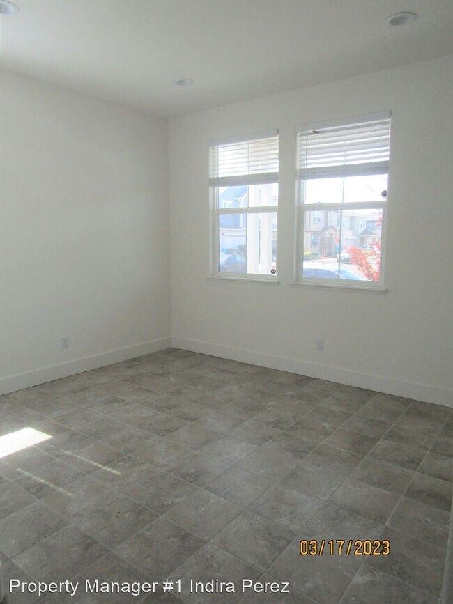 Foto del edificio - 4 br, 3 bath House - 1490 Oak Circle