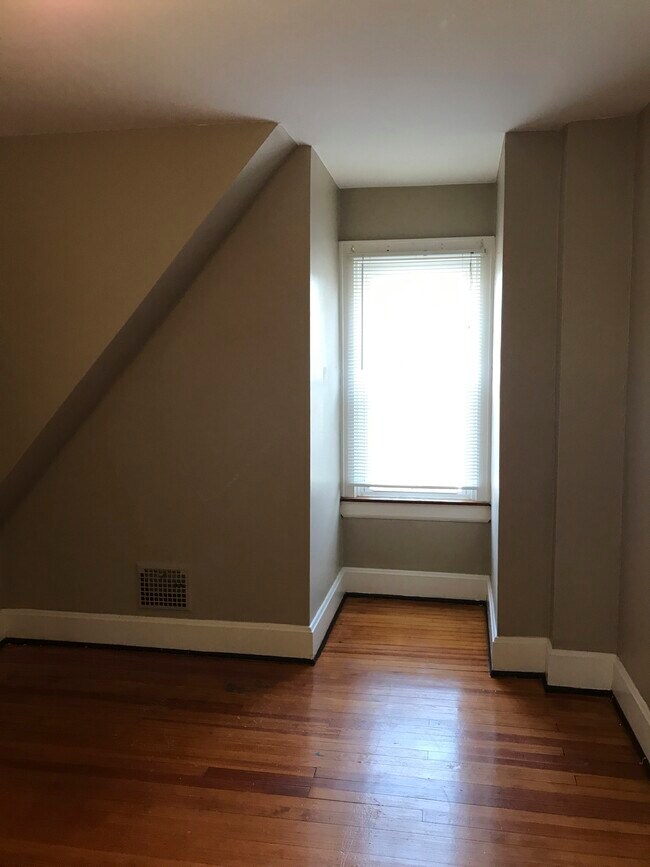 Foto del edificio - 4975 Western Hills Ave