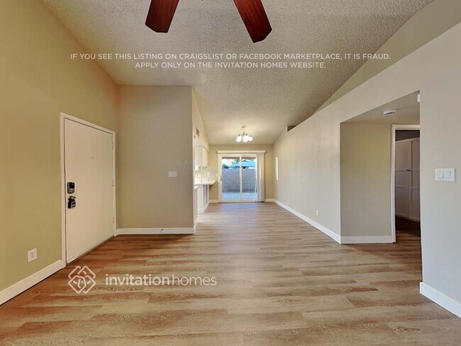 Foto del edificio - 1920 N Illinois St