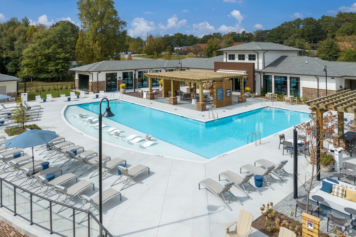 Primary Photo - The Darnell