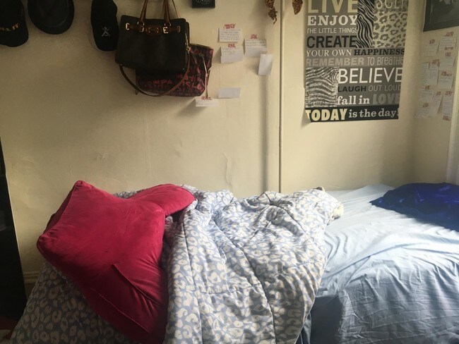 Foto del edificio - 179 1/2 Harvard St