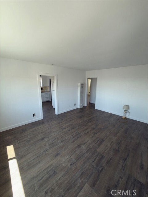 Foto del edificio - 1023 W 19th St