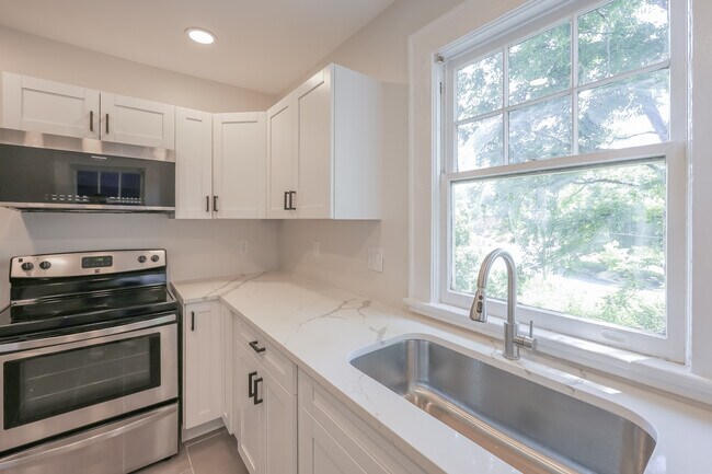 Foto del edificio - 444 Walnut Ave