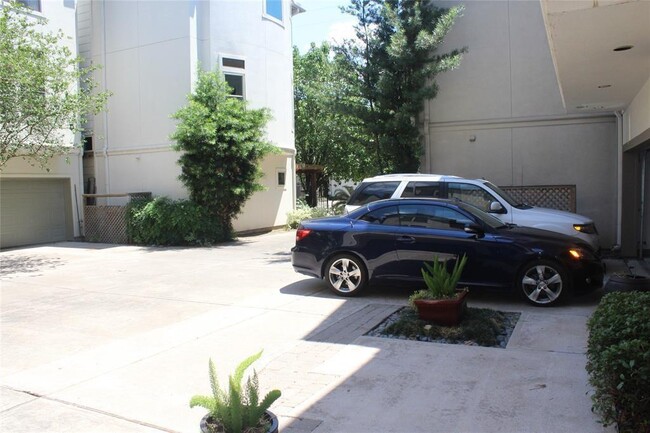 Foto del edificio - 5410 Rose St