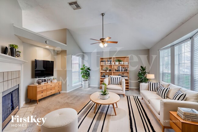 Building Photo - 17710 Garnercrest Dr