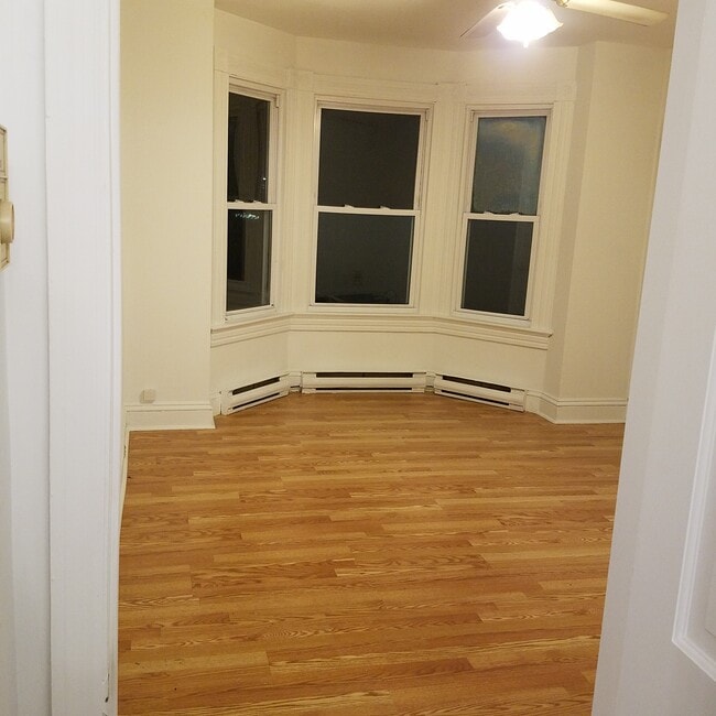 Building Photo - 146 Wellsville Ave