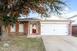 Building Photo - 605 Raven Dr