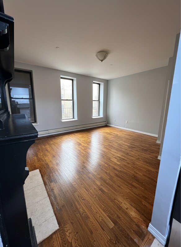 Foto del edificio - 135 W 130th St