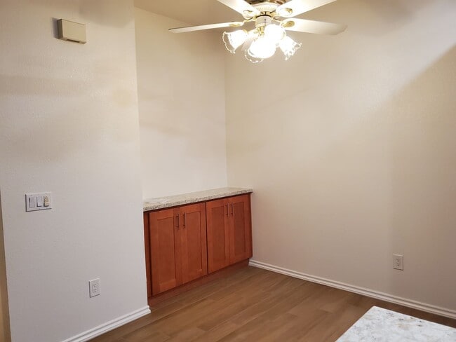 Building Photo - ALVA RD - Ground Floor 2 Bd / 2 Ba Condo in Rancho Bernardo w/ 2 Parking & Resort-like Amenities