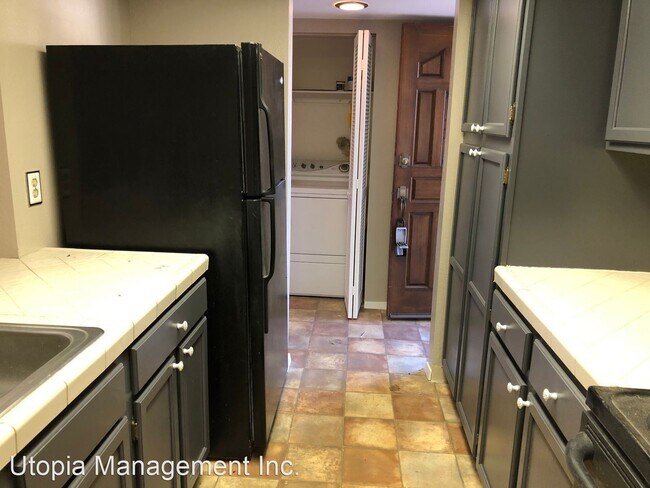 Foto del edificio - 2 br, 2 bath House - 8670 Dixon Lane