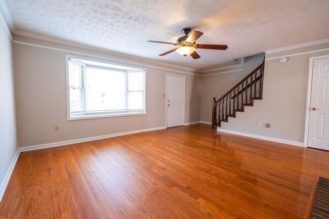 Building Photo - 2BR/2.5BA Townhome – Sweetwater Plantation (West Side)