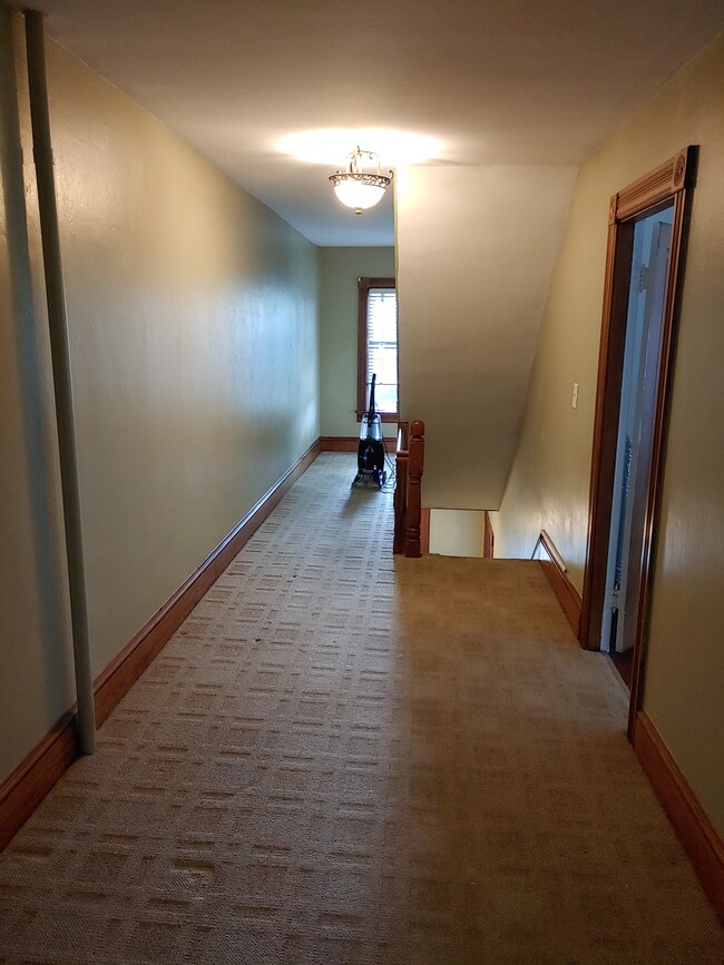 2nd Floor Hallway - 29 King St