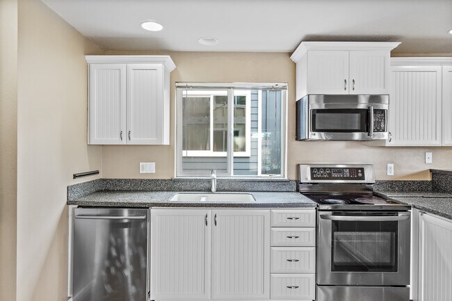 Foto del edificio - 8619 Delridge Way SW