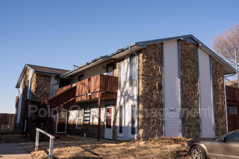Primary Photo - 1443 N Smith Ct
