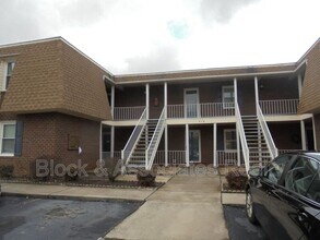 Building Photo - 316 Windsor Manor Way