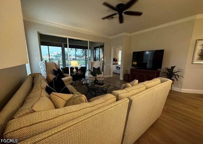 Foto del edificio - 8837 E Bay Cir