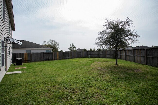 Foto del edificio - 4302 Pecos River Dr