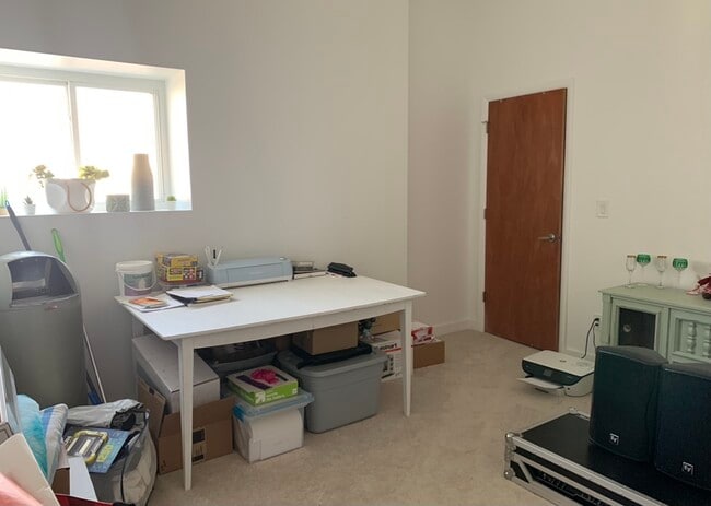 Bedroom 2 or spare room - 201 North Ave Apartments