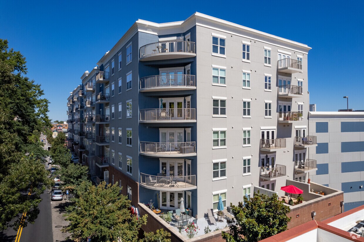 222 Glenwood 222 Glenwood Ave Raleigh, NC Apartments for Rent in