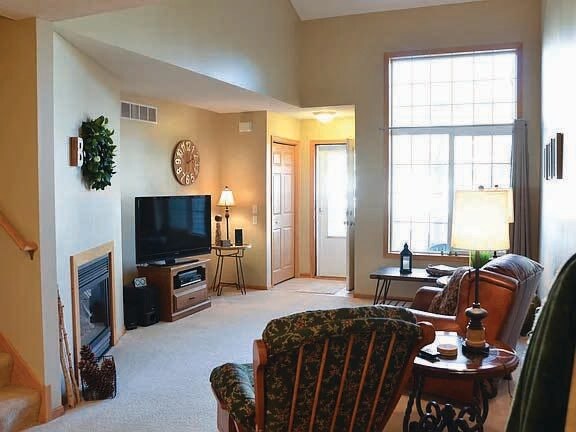 Foto del edificio - 20613 Fenston Ave N