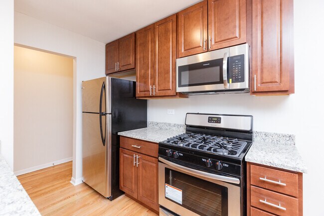 Foto del edificio - 4816 N Springfield Ave