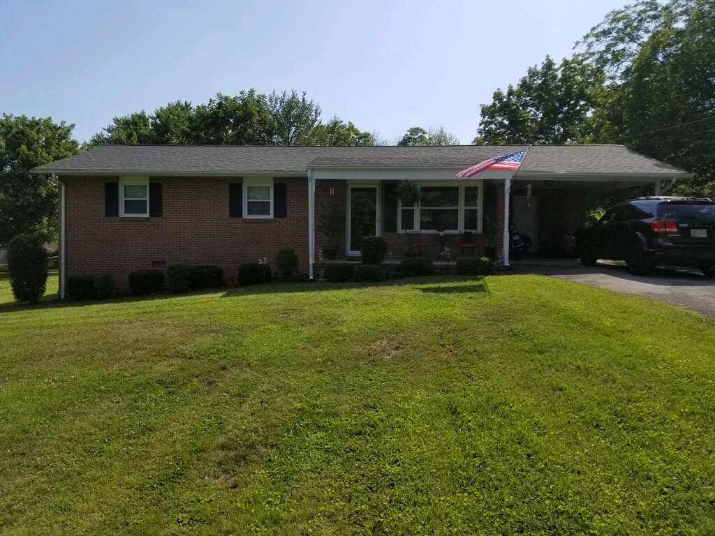 Primary Photo - 1017 Allison Dr