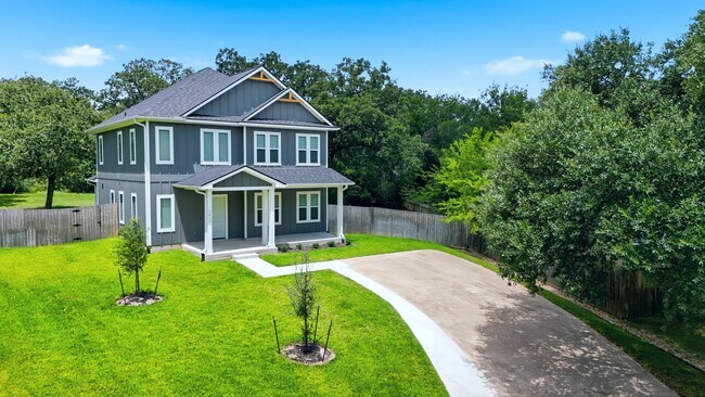 Foto del edificio - 1412 Magnolia Dr