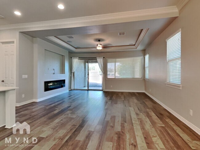 Building Photo - 4186 E Ronald St