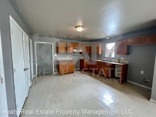 Foto del edificio - 3 br, 2 bath House - 128 Sternberg Dr
