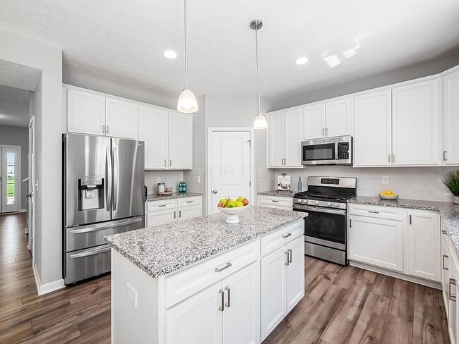 Building Photo - 9222 Ash Grove Dr