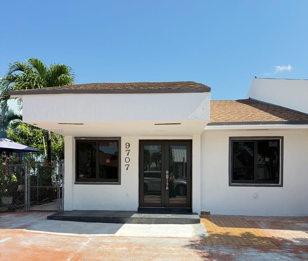 Primary Photo - 9707 SW 1st Ter