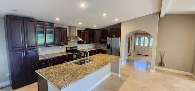 Foto del edificio - 229 Grover Ln