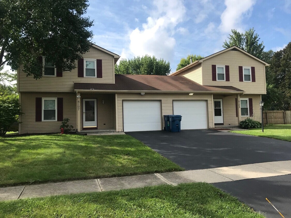 61076109 Red Oak Dr Unit 6109 Red Oak, Toledo, OH 43615 Room for
