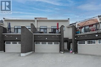 Building Photo - 3020 Preserve Dr