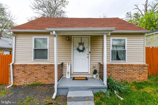 Foto del edificio - 6512 Joplin St