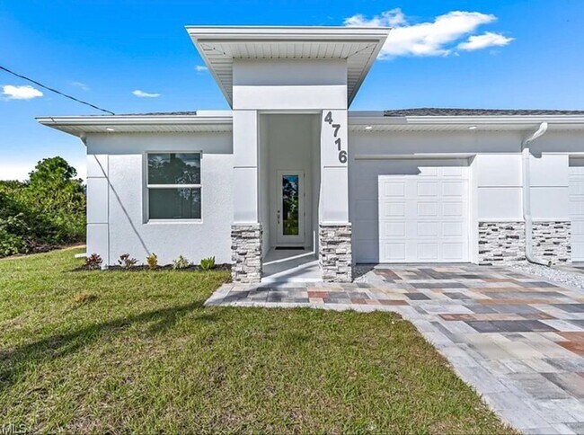 Foto del edificio - 4716 Douglas Ln