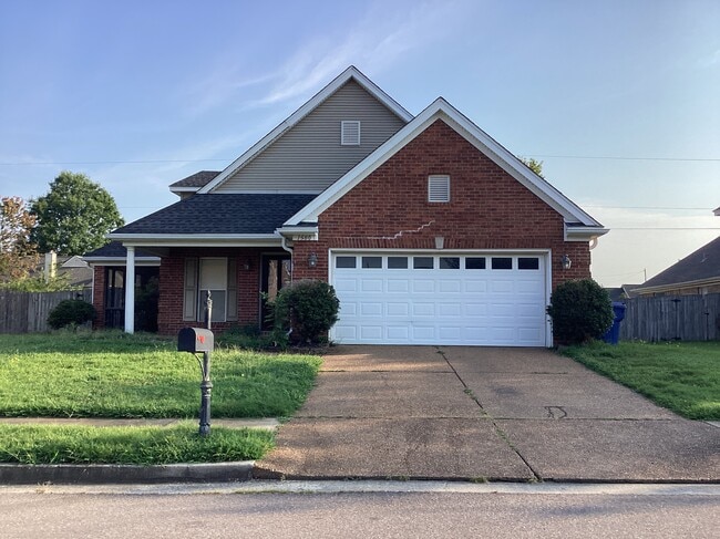 Building Photo - 1580 Siskin Dr
